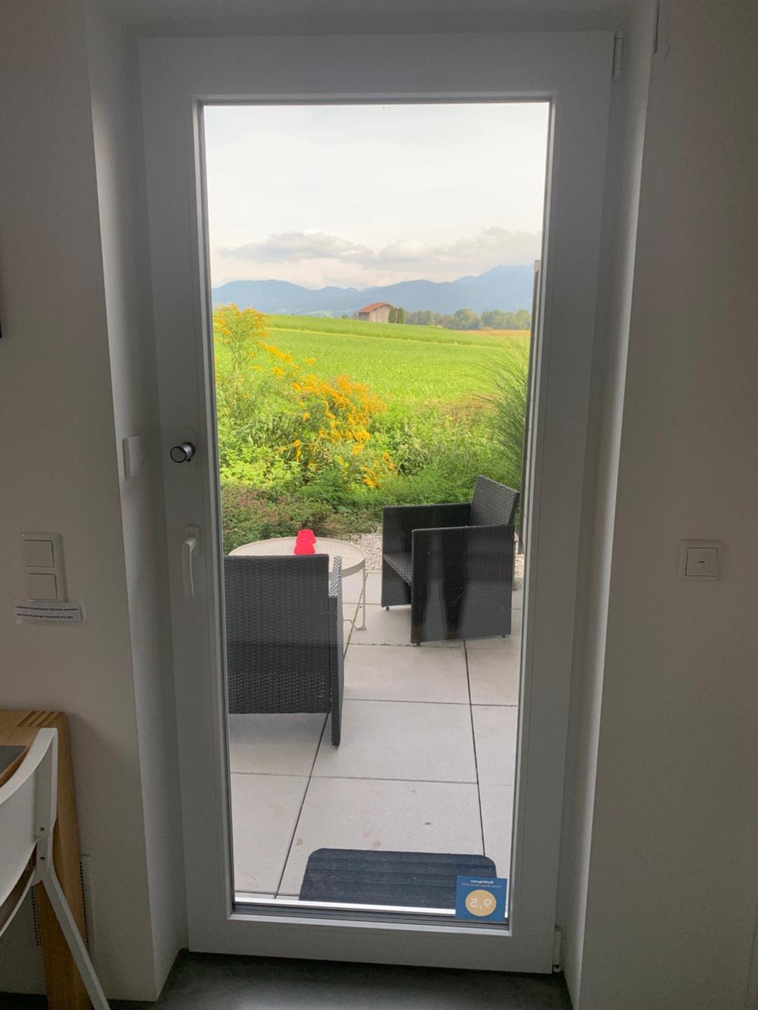 Studio mit Alpenblick Grossweil Eksteriør billede